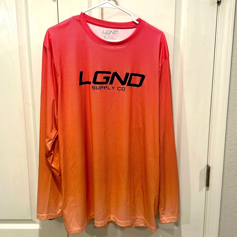 LGND ACTIVEWEAR SPF 50 XL Performance Shirt Never Worn